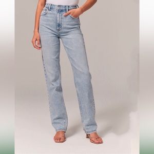 Ultra High Rise 90s Straight Jean Curve Love Size 28
